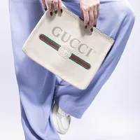 Clutch Gucci Logo Portifolio - imagem 2