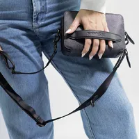 Coach Charter Crossbody - imagem 3