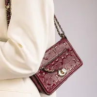 Coach Crossbody Verniz - imagem 2