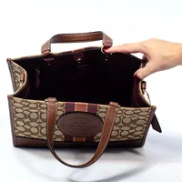 Coach Dempsey Tote 22  - imagem 8