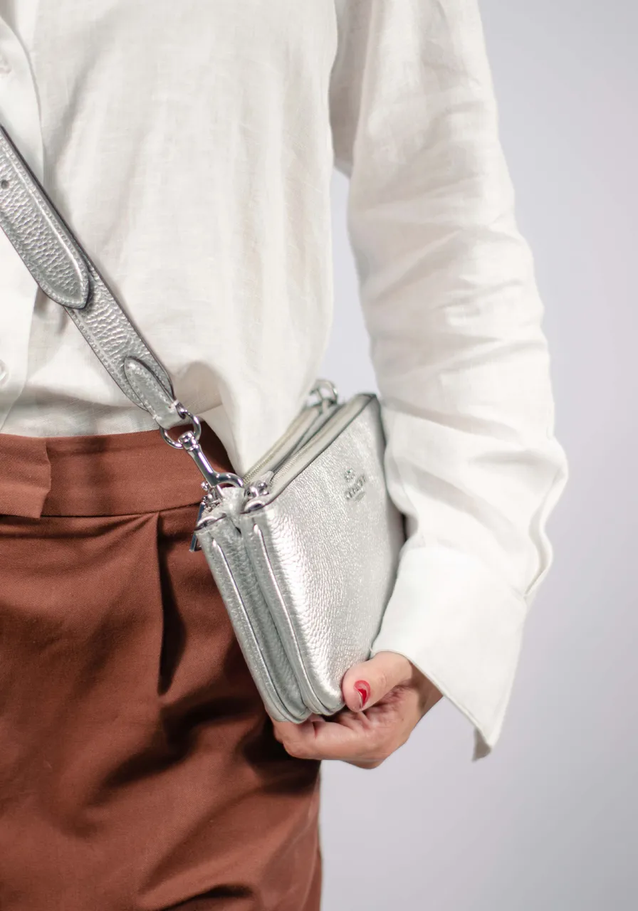 Coach Double Ziper Silver Metallic 