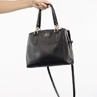 Coach Grey - imagem 4