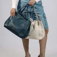 Coach Hallie  - imagem 3