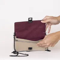 Coach Hutton  - imagem 3