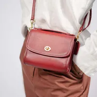 Coach Kip Turnlock Crossbody - imagem 2