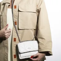 Coach Klare Crossbody Off-White - imagem 4