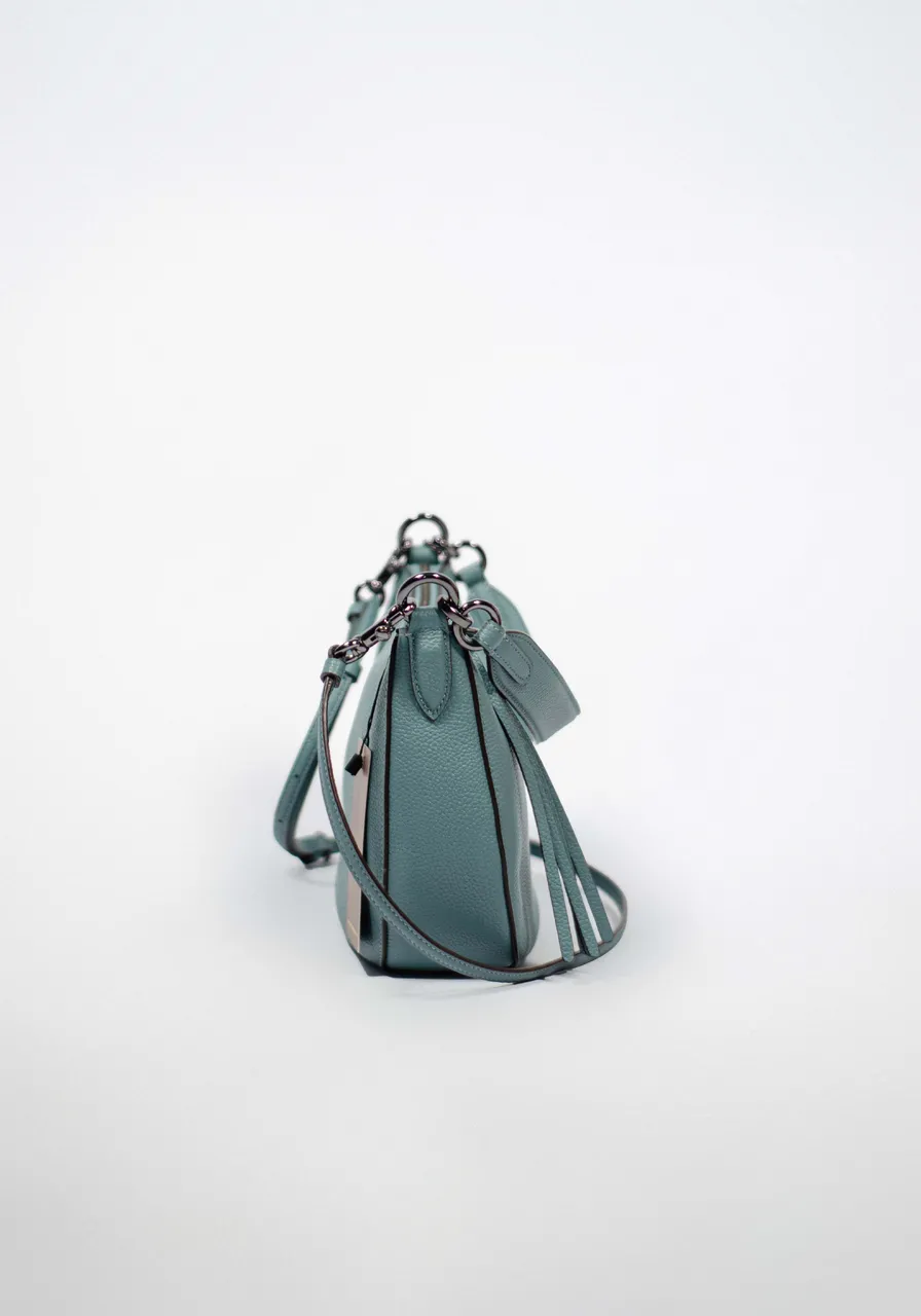  Coach Chelsea Pebbled Crossbody 