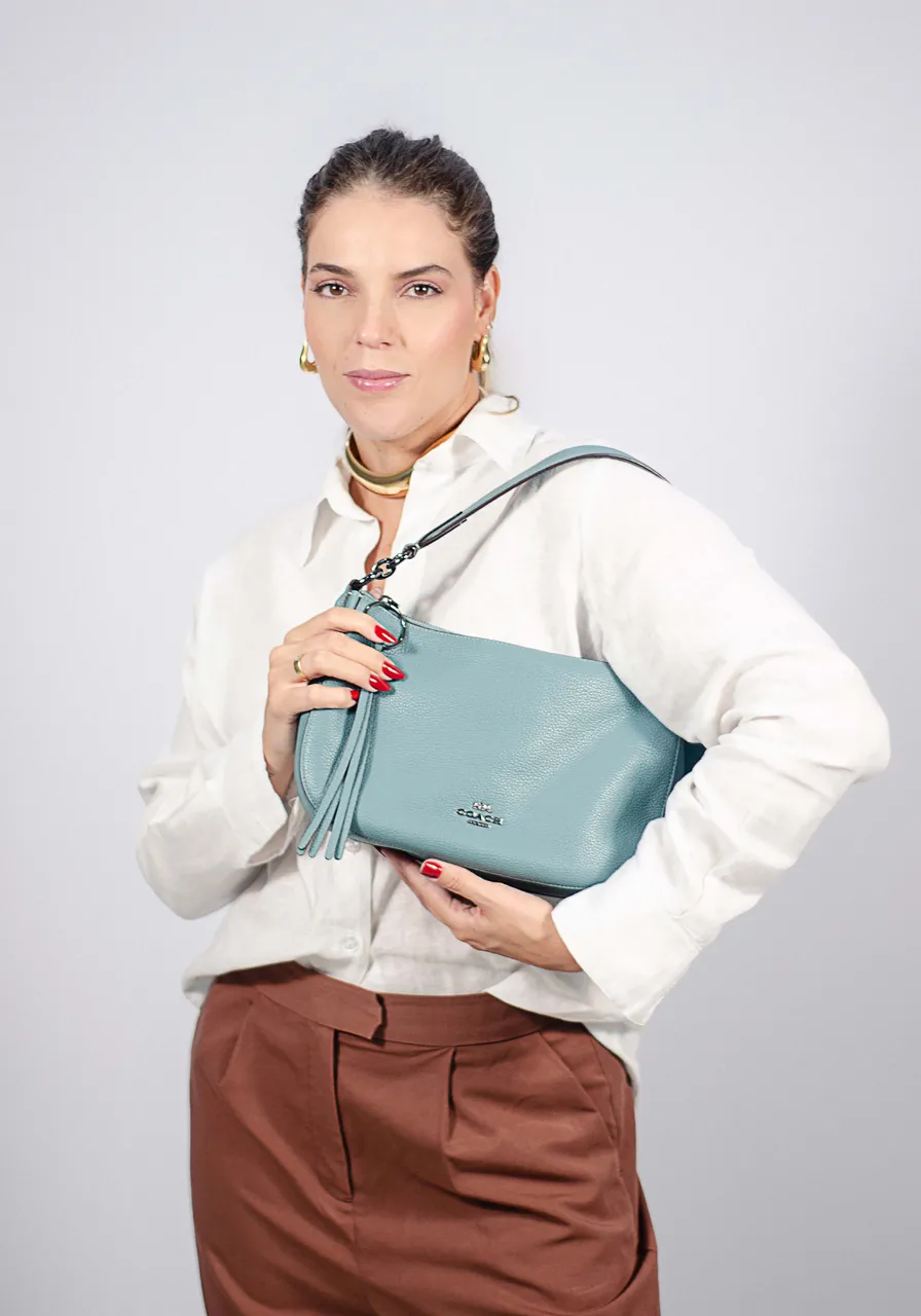  Coach Chelsea Pebbled Crossbody 