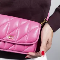 Coach Pillow Hayden Crossbody Quilted - imagem 3