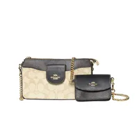 Coach Poppy  - imagem 1
