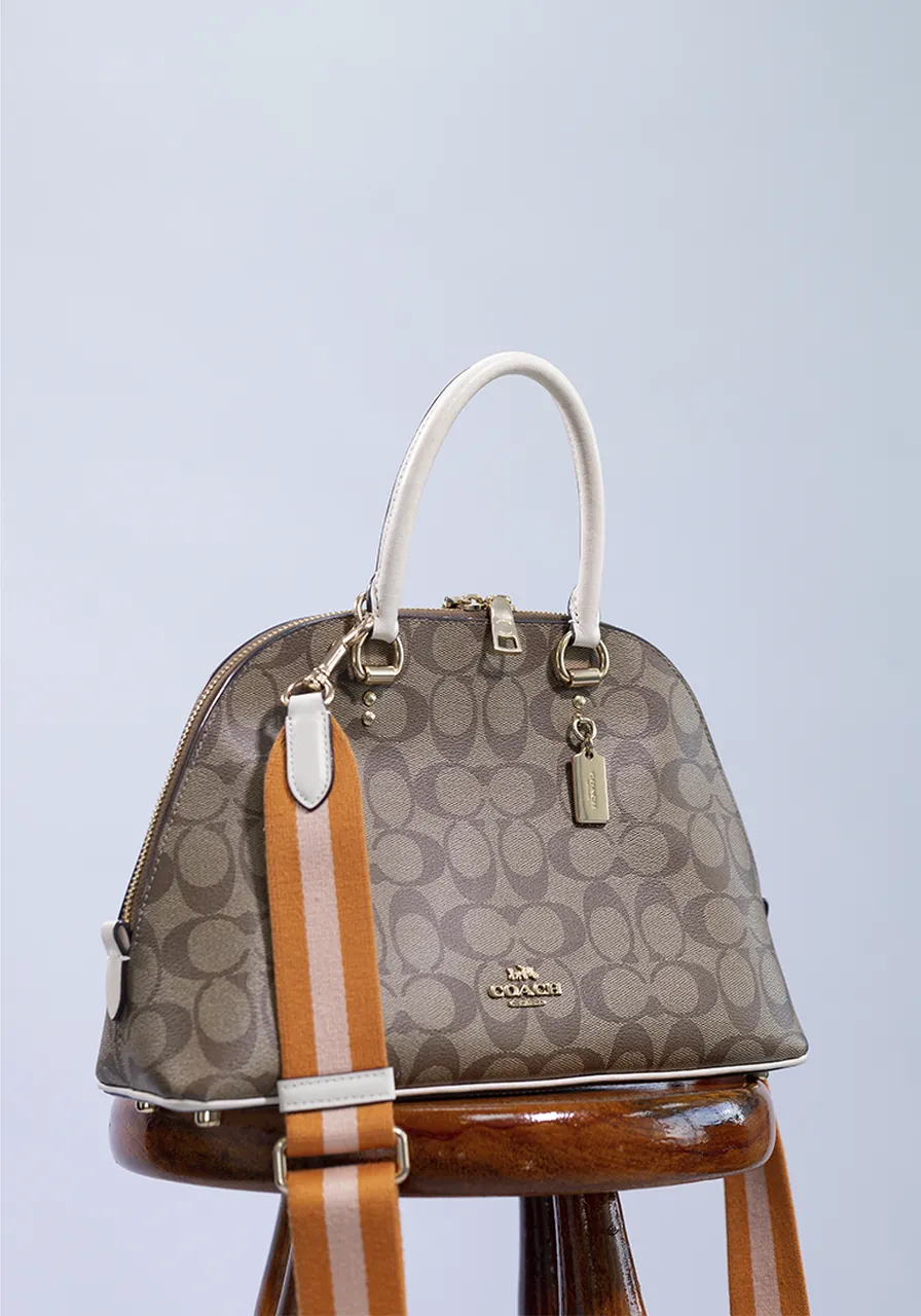 Coach Signature Sierra Bag