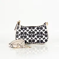 Coach Teri Shoulder Bag Signature  - imagem 4