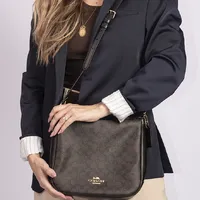 Coach Ellie Marrom  - imagem 3