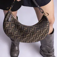 Fendi Hobo Bag  - imagem 2
