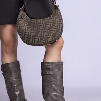 Fendi Hobo Bag  - imagem 3