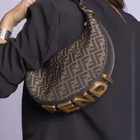 Fendi Hobo Bag  - imagem 5