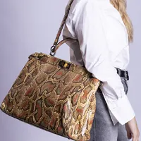 Fendi Python Peekaboo - imagem 2