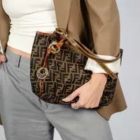 Fendi Zucca Shoulder Bag - imagem 3