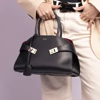 Ferragamo Hug  - imagem 2