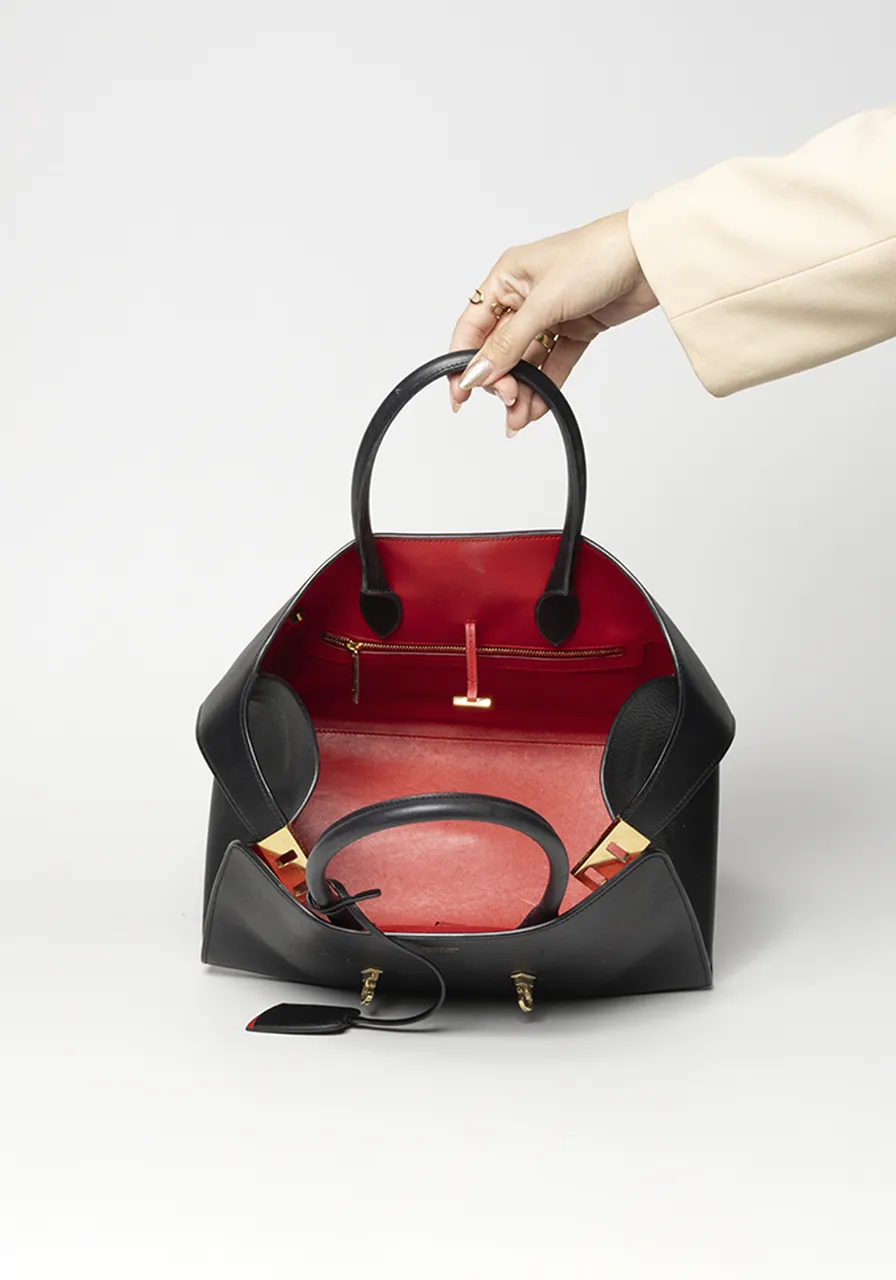 Ferragamo Hug 