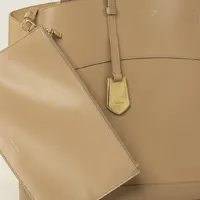 Ferragamo North-South Charming  - imagem 5