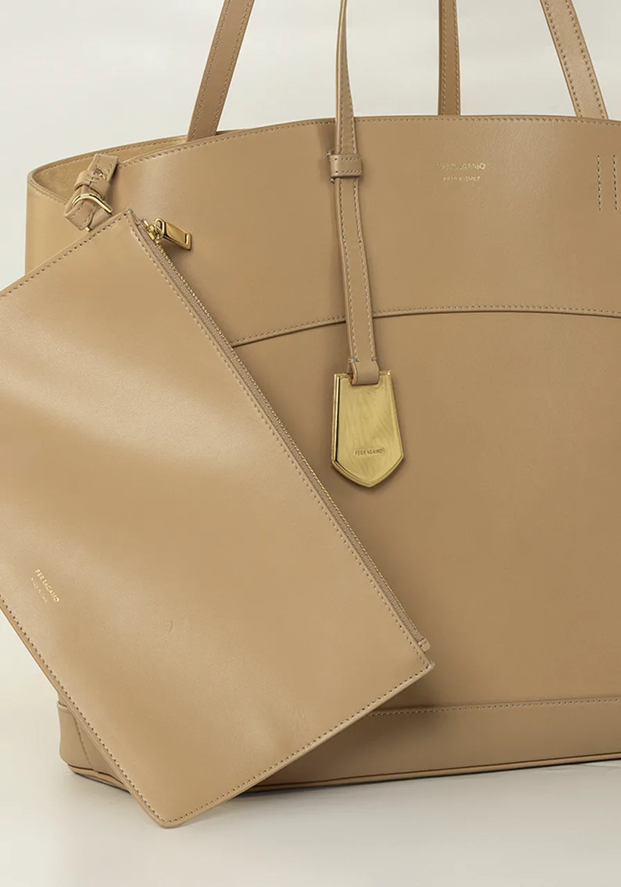 Ferragamo North-South Charming 
