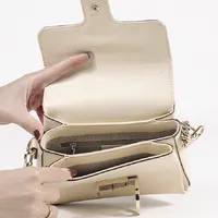 Gucci Dollar Interlocking - imagem 5