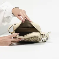 Gucci GG Canvas Bree Camera Bag  - imagem 6