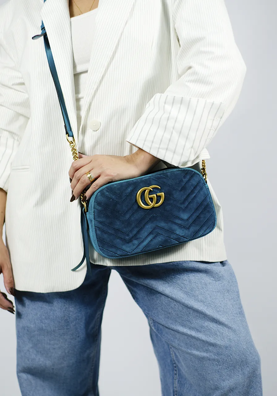 Gucci GG Marmont Camera Bag Velvet 