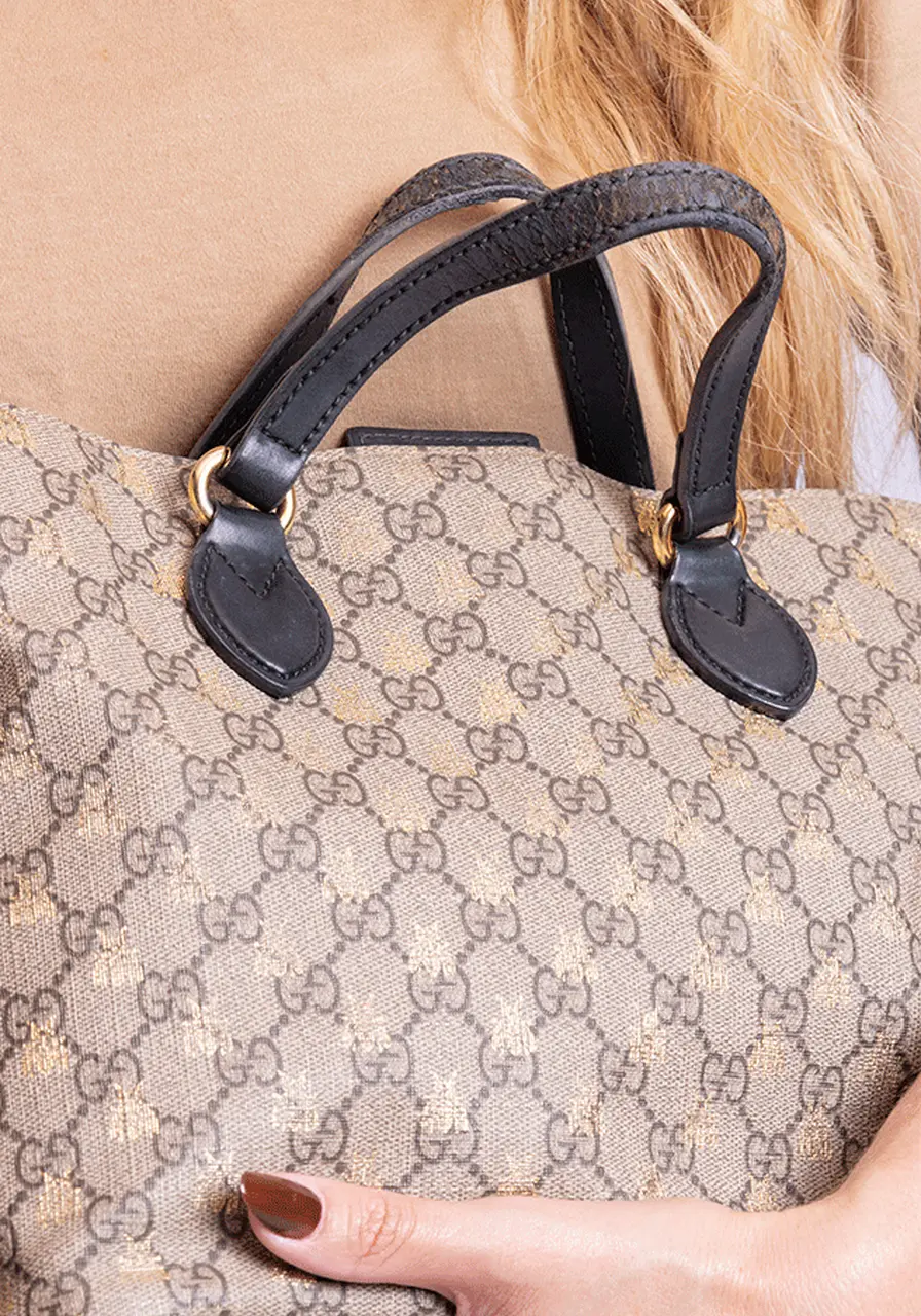 Gucci GG Supreme Bees 