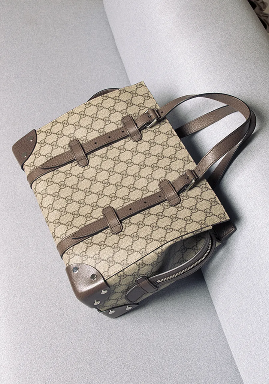 Gucci GG Supreme Tote 