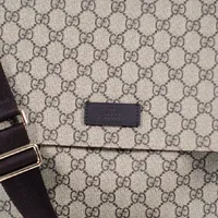Gucci Kids Bolsa Maternidade GG Plus - imagem 3