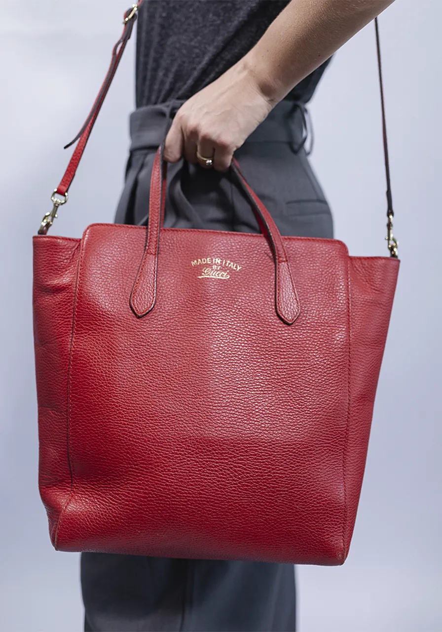 Gucci Medium Swing Tote Bag