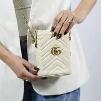 Gucci Mini GG Marmont Bucket  - imagem 2