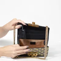Gucci Padlock Bee GG  - imagem 3