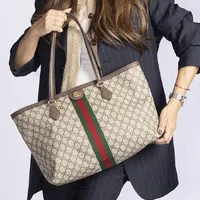 Gucci Tote GG Supreme - imagem 2