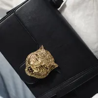 Gucci Women's Shoulder Bag  - imagem 5