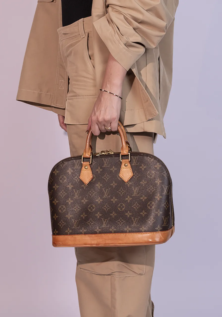 Louis Vuitton Alma MM 