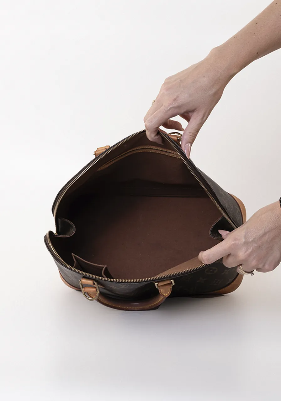Louis Vuitton Alma MM 