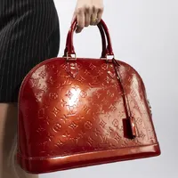 Louis Vuitton Monogram Vernis Alma GM - imagem 2