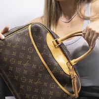 Louis Vuitton Deauville Tote - imagem 3