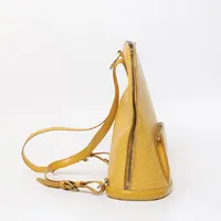 Louis Vuitton Epi Gobelins Backpack  - imagem 6