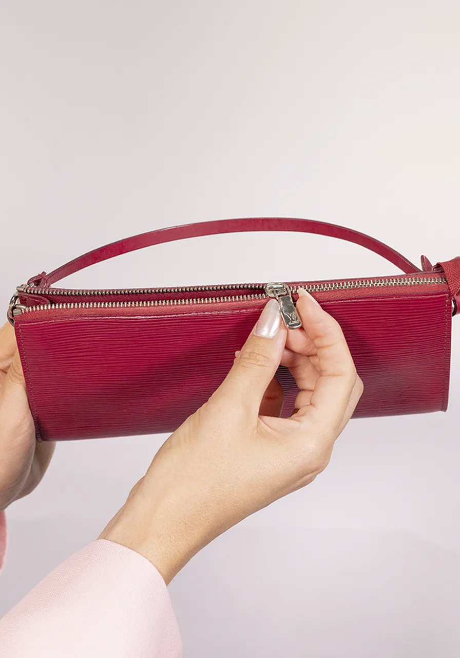 Louis Vuitton EPI Pochette