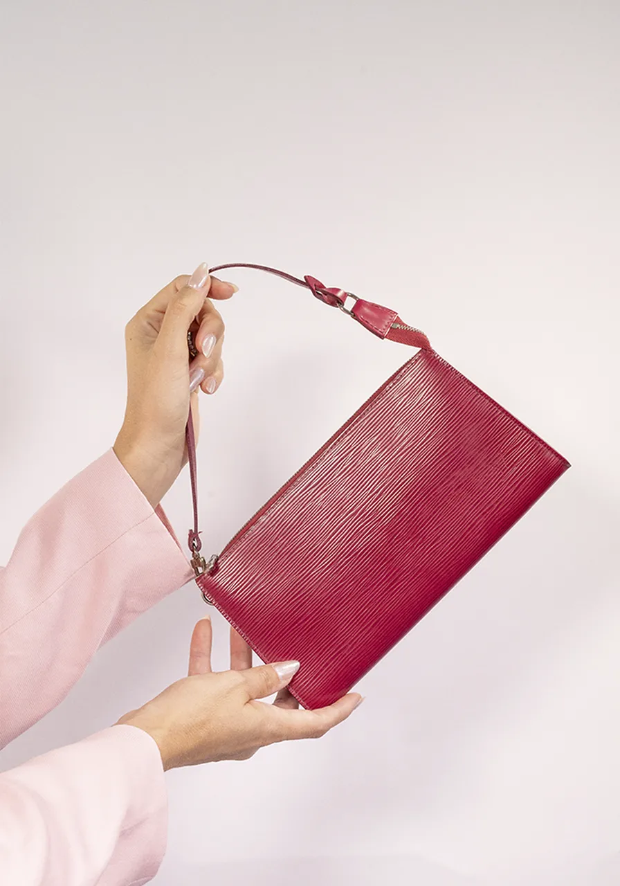 Louis Vuitton EPI Pochette