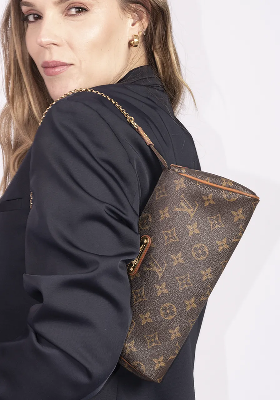 Louis Vuitton Eva 
