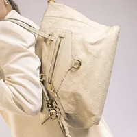 Louis Vuitton Lumineuse MM Aurore  - imagem 3