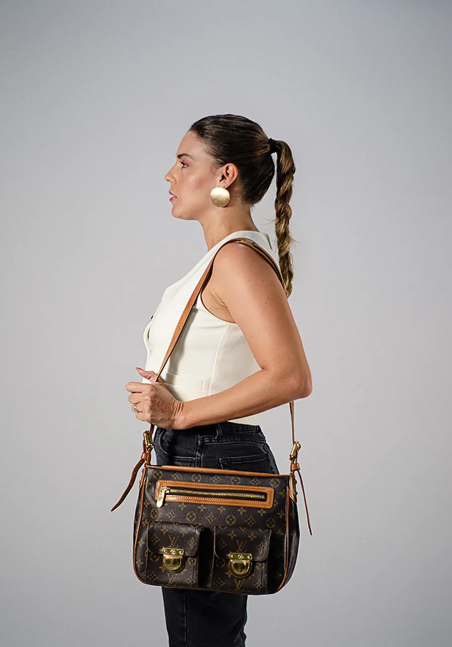 Louis Vuitton Monogama Houston GM