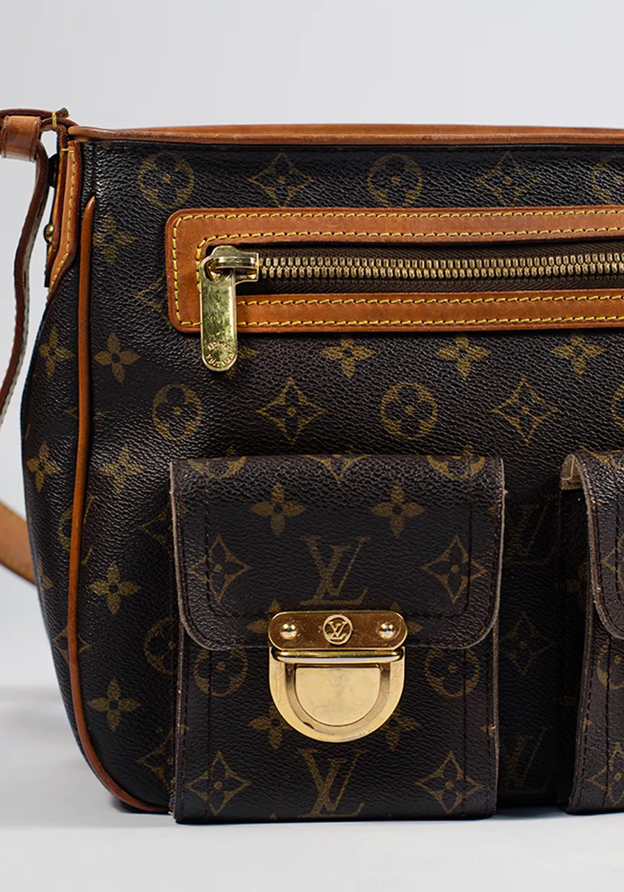 Louis Vuitton Monogama Houston GM