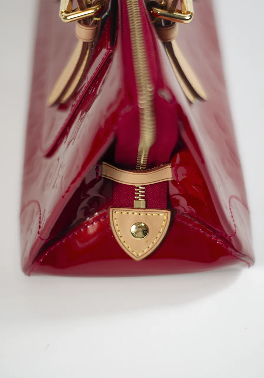 Louis Vuitton Monogram Rosewood Avenue 