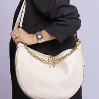 Louis Vuitton Hobo Loop  - imagem 2